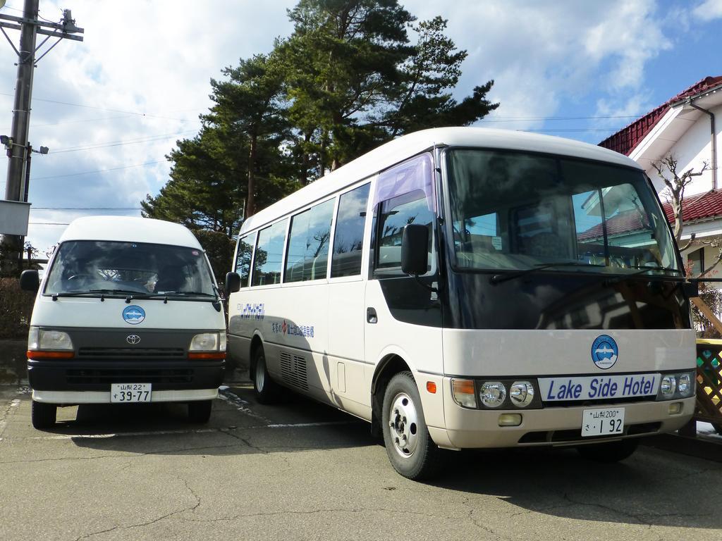 Kawaguchiko Lakeside Hotel Fujikawaguchiko Esterno foto