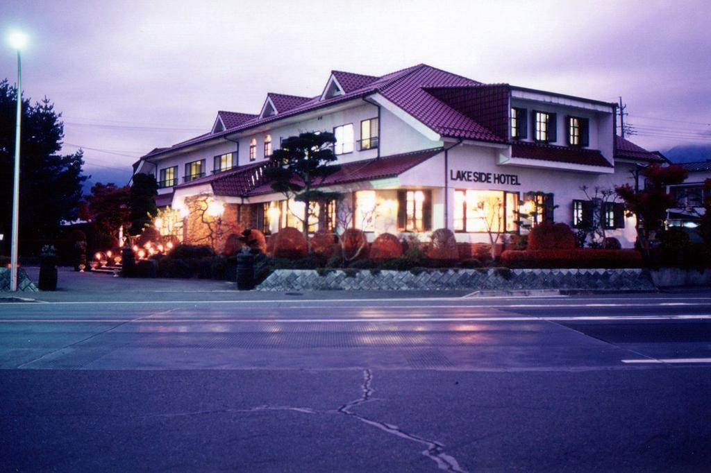 Kawaguchiko Lakeside Hotel Fujikawaguchiko Esterno foto