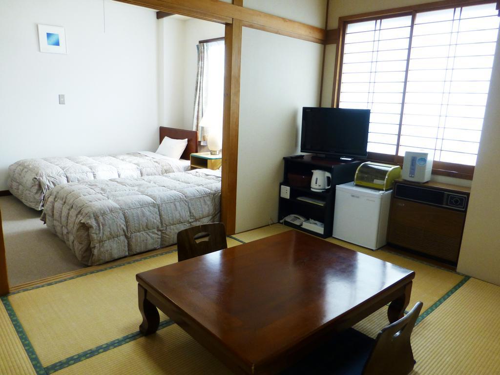 Kawaguchiko Lakeside Hotel Fujikawaguchiko Esterno foto